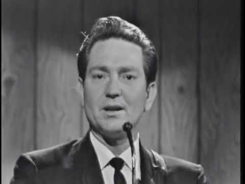 Willie Nelson – She's Not For You – The Porter Wagoner Show