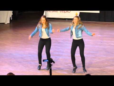 Lucie Bodová a Bára Pichlová, 2. místo MČR 2013, TS NOFEET