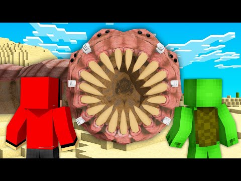 JayJay & Mikey - Minecraft - GIANT SAND WORM ATTACK JJ AND MIKEY in Minecraft Challenge Maizen