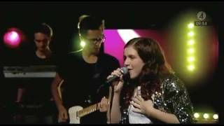 Amy Diamond - Up! (Live Nyhetsmorgon 2009)