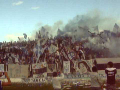 "La banda aeronauta-recibimiento ooh dale dale loo." Barra: La Banda Aeronauta • Club: Jorge Newbery de Comodoro