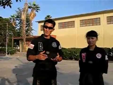 女性護身術のための最初のレッスン