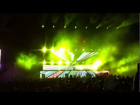 Tiesto Live @ Lake Festival 2012 - In my Mind (Axwell Remix)