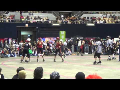 2014 WFTDA Champs - Texas vs Angel City - Intense D