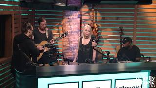RaeLynn Performs New Song "Bra" Acoustic - Ty, Kelly & Chuck