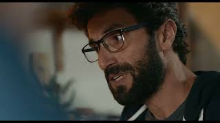 Exclusive THE TRANSLATOR Clip: Watching a Kidnapping video