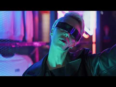 New Musik – Warp – An Original Video