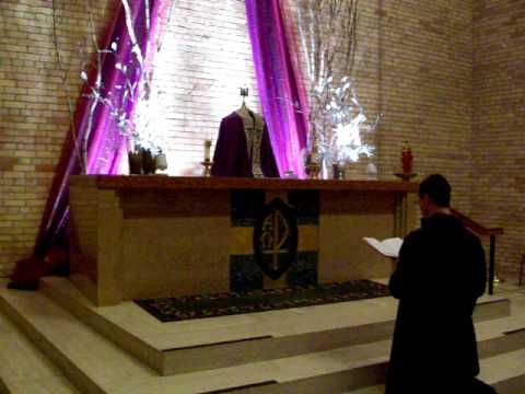 Tantum Ergo Traditional Latin Chant Eucharistic Benediction Blessed Sacrament Adoration Exposition