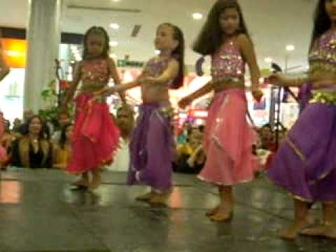 MARIA  PAOLA DANZA ARABE