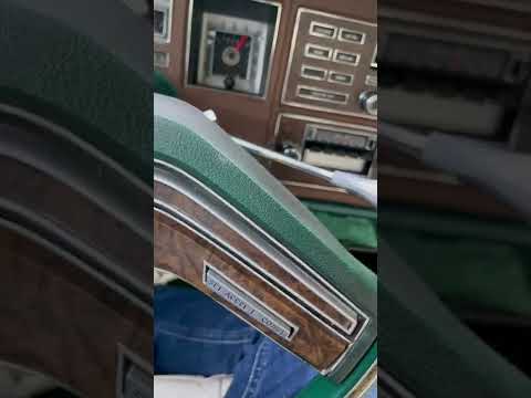 1976 Lincoln Mark IV on Autobahn