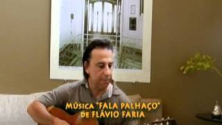 Flávio Faria, cantando 
