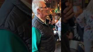 Elvis is in the Building