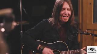 Blackberry Smoke &amp; Amanda Shires- Let Me Down Easy (Live from Southern Ground, 26-10-2018)