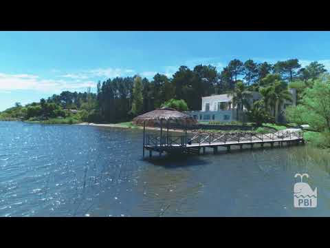 Video de YouTube - Casa en Venta de 4 dormitorios  en Maldonado, Maldonado