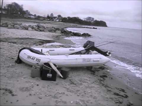 02.02.13 Schleppen Langholz bei Eckernförde Ostsee Dorsch Schlauchboot