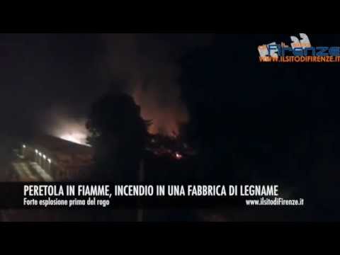Firenze - Incendio ponte all'indiano: il video del deposito in fiamme