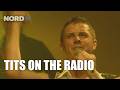 💀 Scissor Sisters – Tits On The Radio (Live) ⚡ Crowd Went Crazy