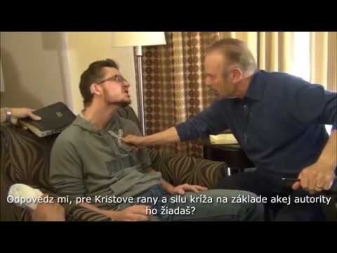 Exorcizmus mladého muža posadnutého démonom (USA)