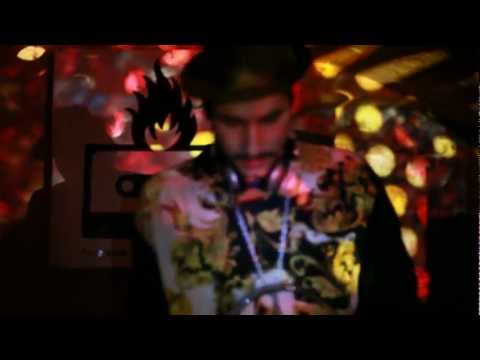 ZSIVÁNYBEATS VOL. 3 - DJ POZOR, WOWBAGGER, SUHOV @ STRAUSZ TI-TI-TÁ, PÉCS.mp4