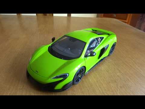1/18 AUTOart McLaren 675LT