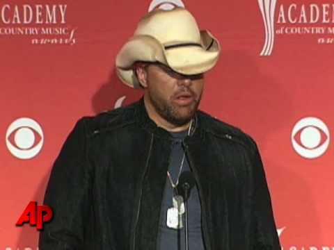 Toby Keith Lashes Out at Ethan Hawke