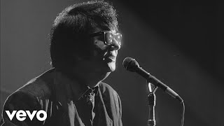 Roy Orbison - Crying (Black &amp; White Night 30)
