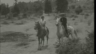 ALTA Y DELGADITA, ANTONIO AGUILAR