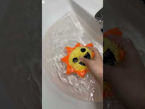 Underwater Singing Mr.Sun’s Happy Song! #sprunki