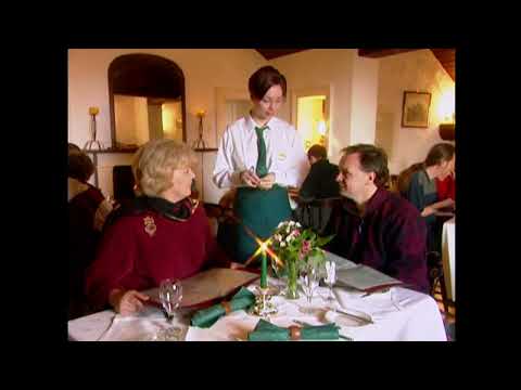 Gloria and Jeff ordering Soaky bread - Irish Homecoming