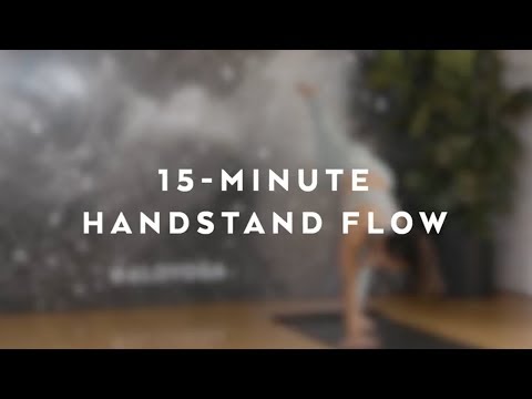 15-Minute Handstand Flow With Briohny Smyth