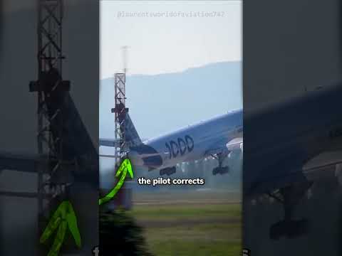 Airbus A350 Simulated ENGINE FAILURE on Takeoff