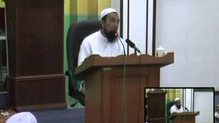 Download lagu Ust Azhar Idrus- Imam ' QulhuAllahuAhad ' Al-Ikhlas mp3