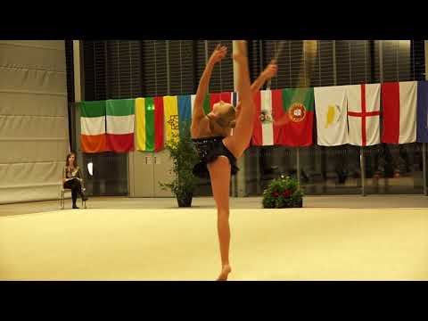 Emma Louise Heim Hoop