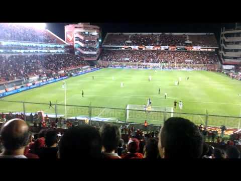 Gol de Victor Cuesta de cabeza.  Independiente 4 - Colón 1 (05/03/2016)