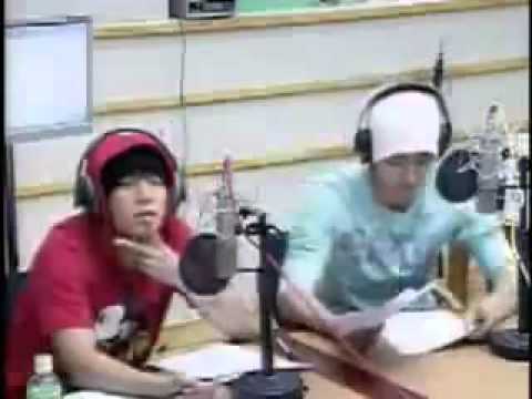 2006.08.22 - Siwon bites Donghae