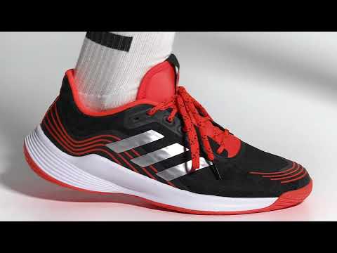 Présentation des chaussures de volley-ball Adidas Novaflight