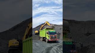 Download lagu STORY WA HINO 500 mp3