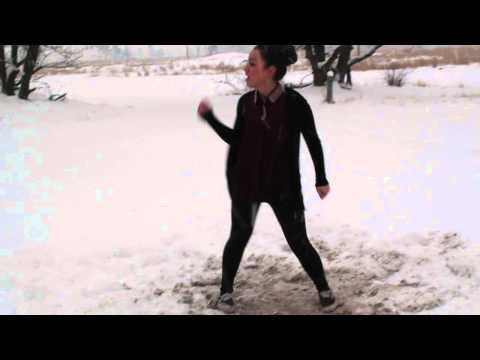 SKITZOFRENIX- Respek Di Woman: Cagla "Lala" Celik Snow freestyle