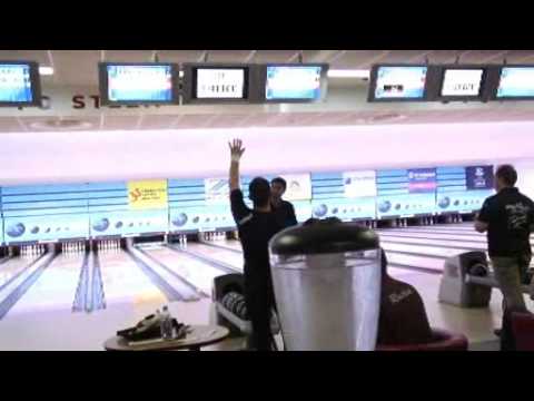 Bowlingdigital's 2007 MO - Luca Osella, Italy, rolls the second 300 game in Maribor Open
