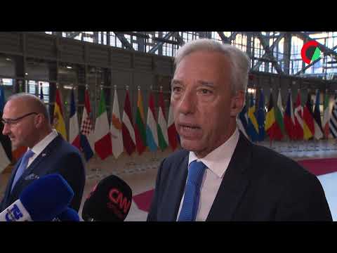 MNE relata “solidariedade e surpresa” na UE e garante que fica no cargo