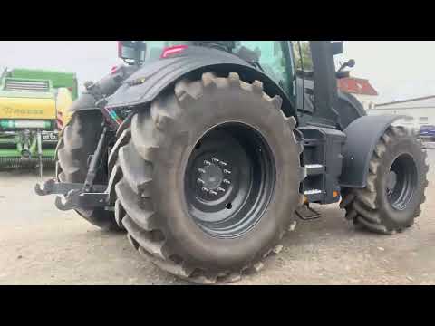 Traktor - Valtra Q285 Versu
