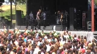 Asking Alexandria - a lesson never learned LIVE Great quality