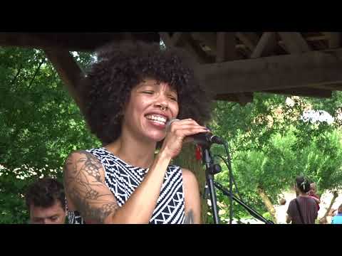 THE BUTTSHAKERS . In the city .  Musée de plein air . Villeneuve d 'asq