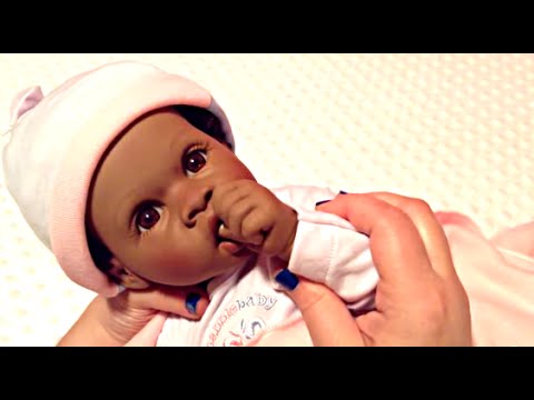 Madame Alexander Newborn Nursery Babble Baby Middleton Baby Sculpt by Reva Schick Unboxing Video