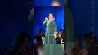 Lea Salonga SINGS Let It Go in Hong Kong Disneyland! ❄️ #hongkong #disney #frozen #letitgo