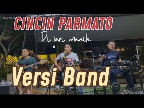 Pengamen viral padang - Cincin Parmato di jari manih - versi band Live ngamen
