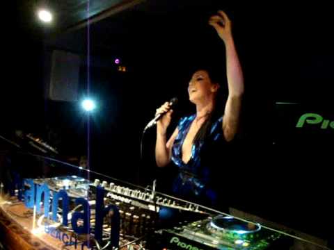 Tara McDonald performing David Guetta's Delirious @ Savannah, Ibiza.