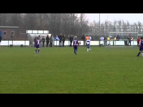 Ouderkerk F1 - FC Abcoude F1 (za. 07 dec.13) 2