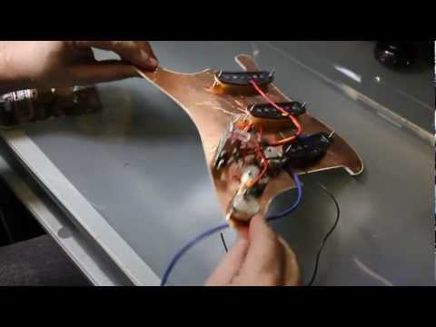 Wiring or rewiring a Fender Stratocaster (how to wire an electric guitar, a Strat)