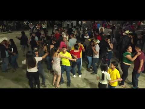 Y asi se baila en. San  juan ermita compa. Ayayuuuuy